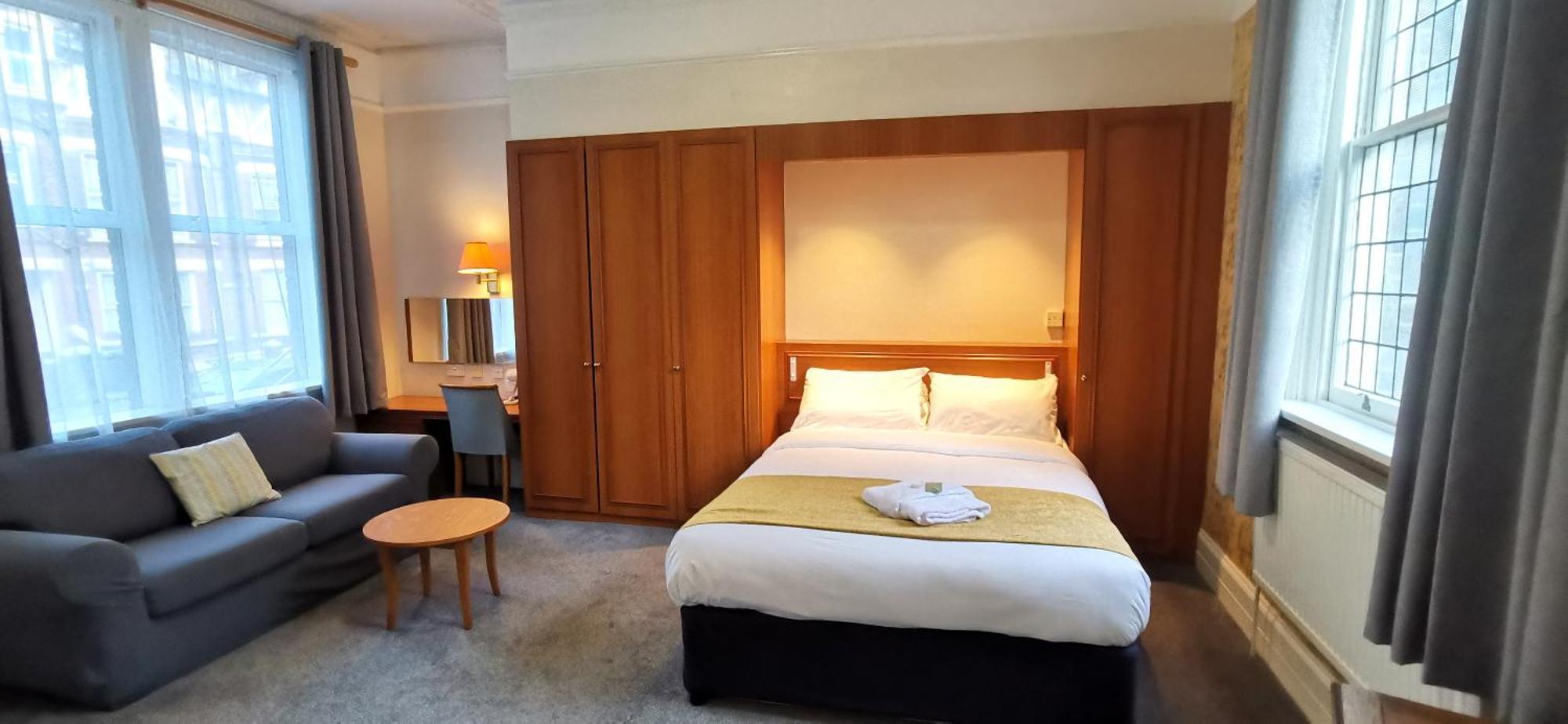רויאל טונבריג' וולס Russell Hotel מראה חיצוני תמונה
