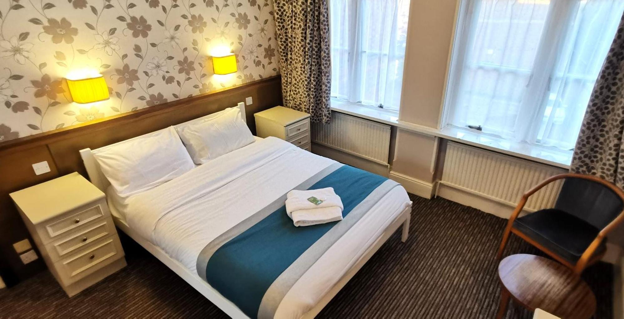 רויאל טונבריג' וולס Russell Hotel מראה חיצוני תמונה