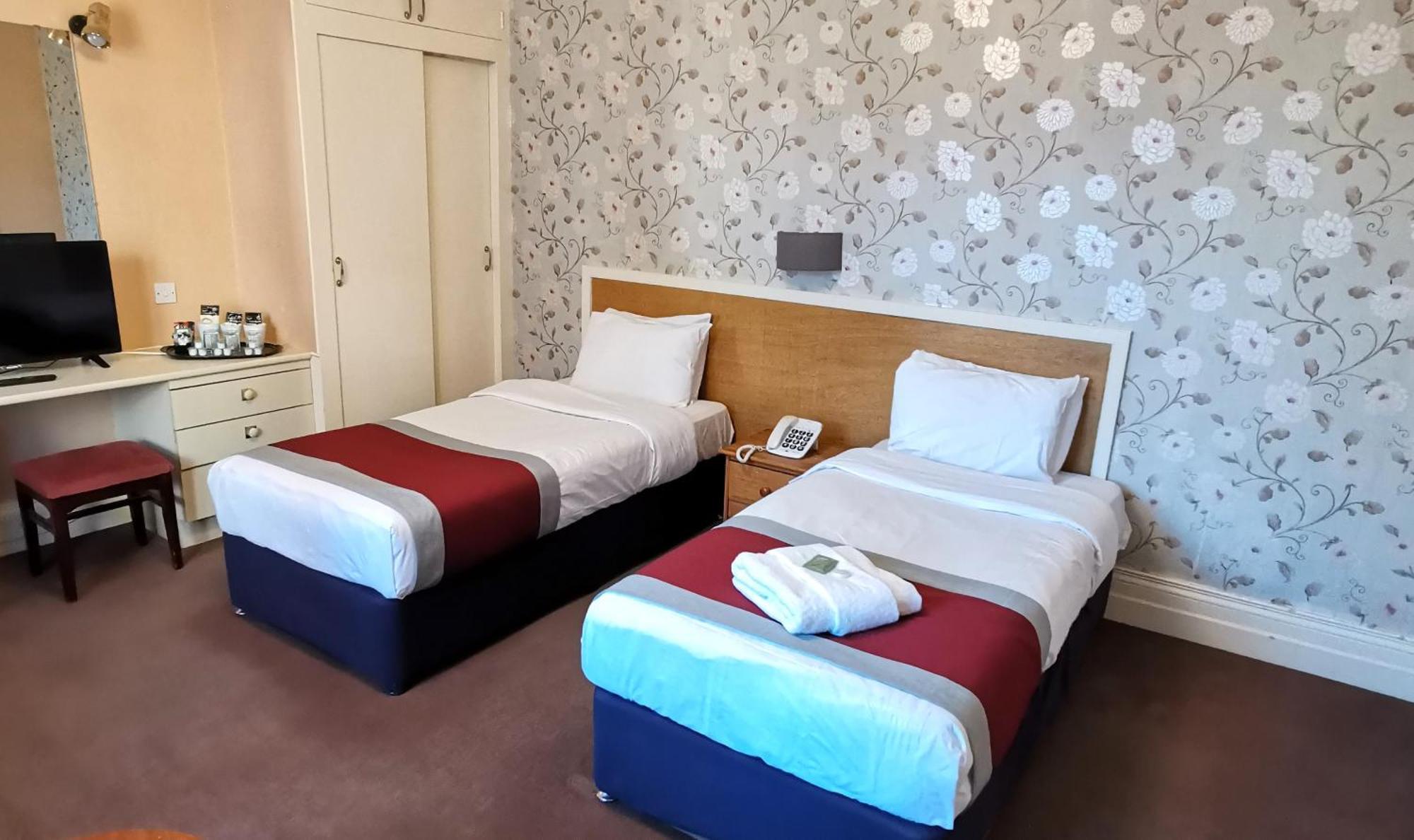 רויאל טונבריג' וולס Russell Hotel מראה חיצוני תמונה