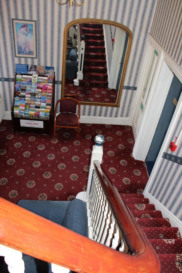 רויאל טונבריג' וולס Russell Hotel מראה חיצוני תמונה