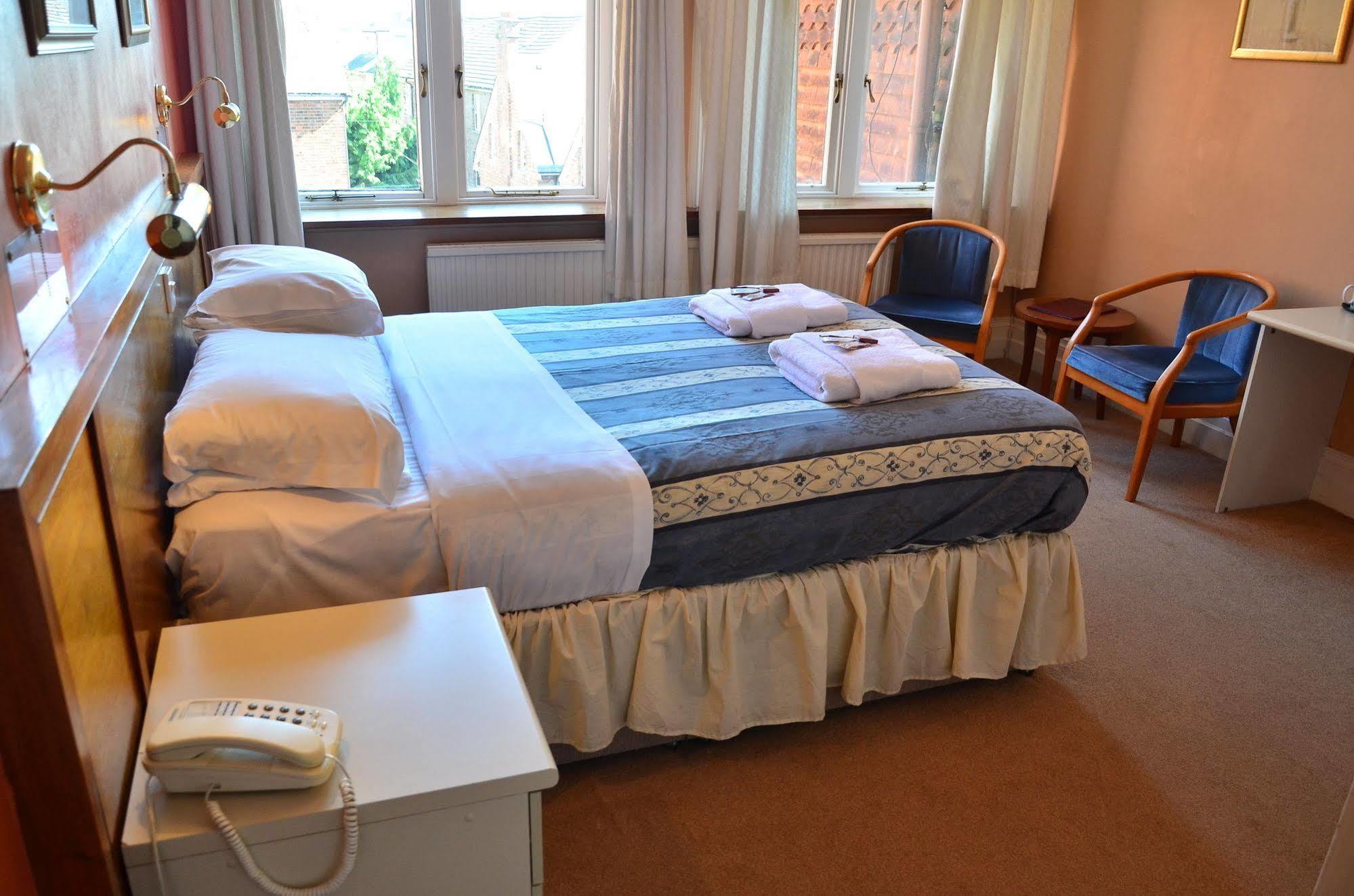 רויאל טונבריג' וולס Russell Hotel מראה חיצוני תמונה