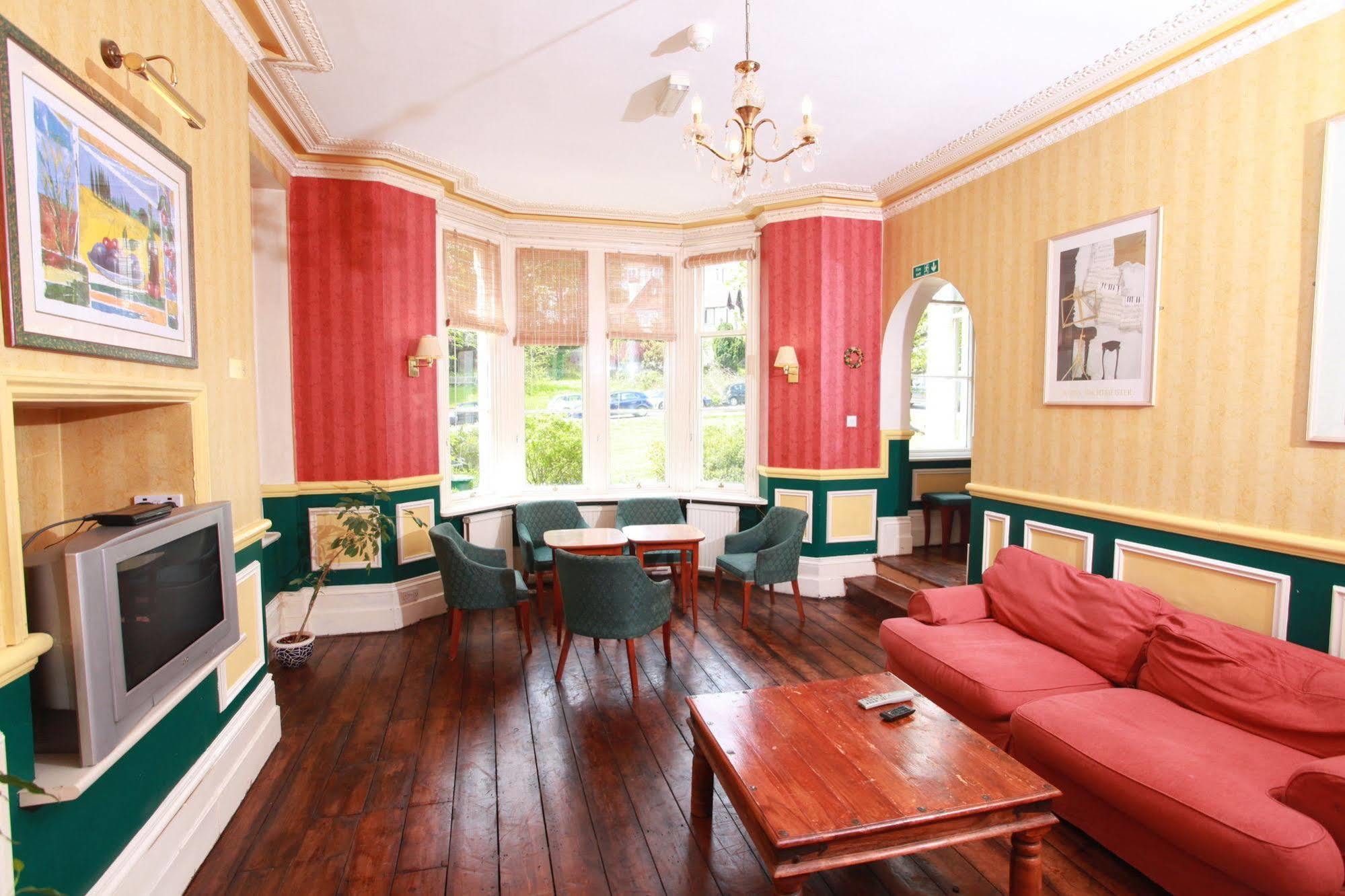 רויאל טונבריג' וולס Russell Hotel מראה חיצוני תמונה